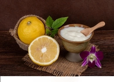 lemon and yogurt mask